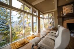 Wander Kelowna Peaks